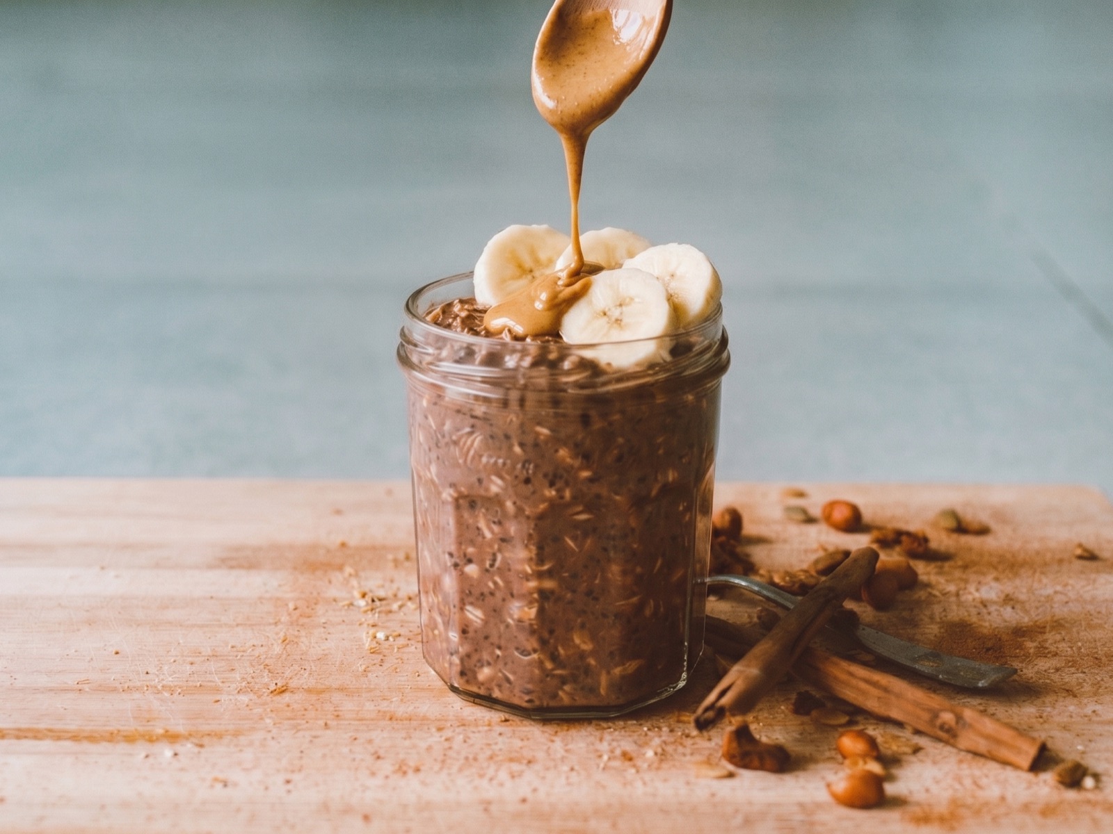 Overnight oats with peanut butter